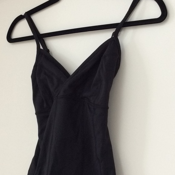 Lululemon top - Picture 3 of 8